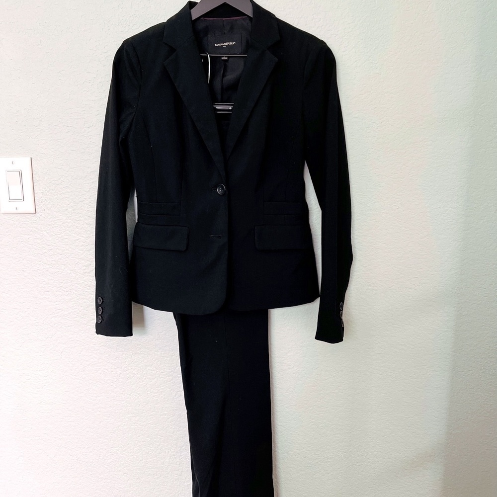 Banana Republic 2 pc suit